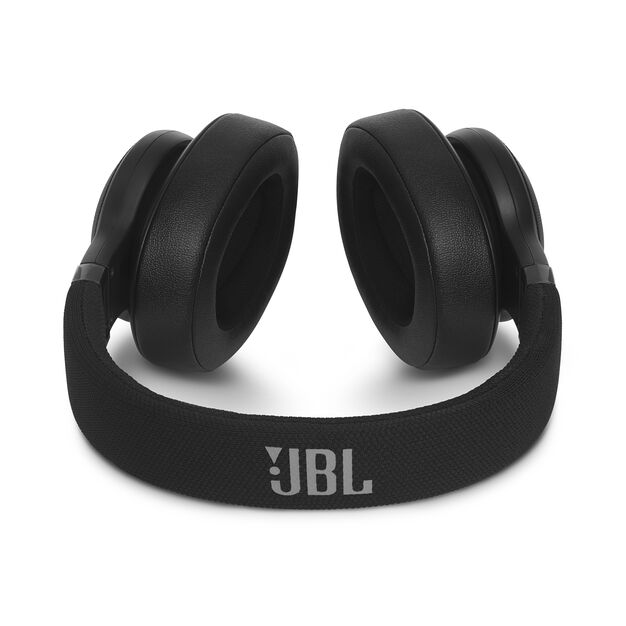 E55BT | Wireless over-ear headphones